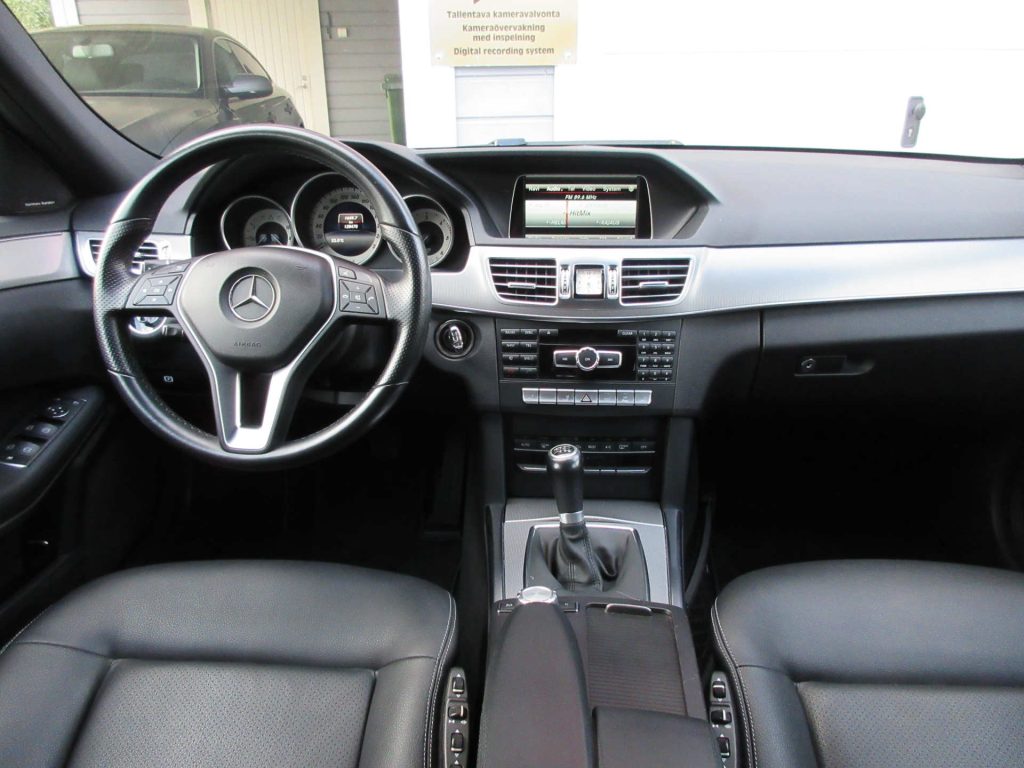 Mercedes-Benz E250 T CDI BE Auto Saksasta